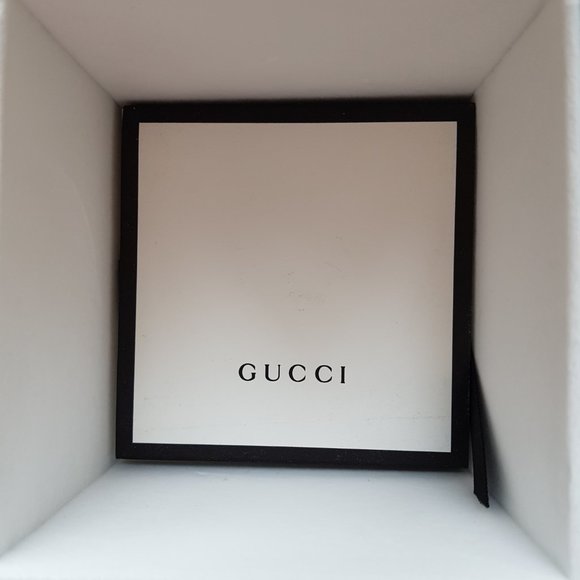 GUCCI Diamantissima Quartz White Dial Ladies Watch YA141502 - Picture 9 of 10